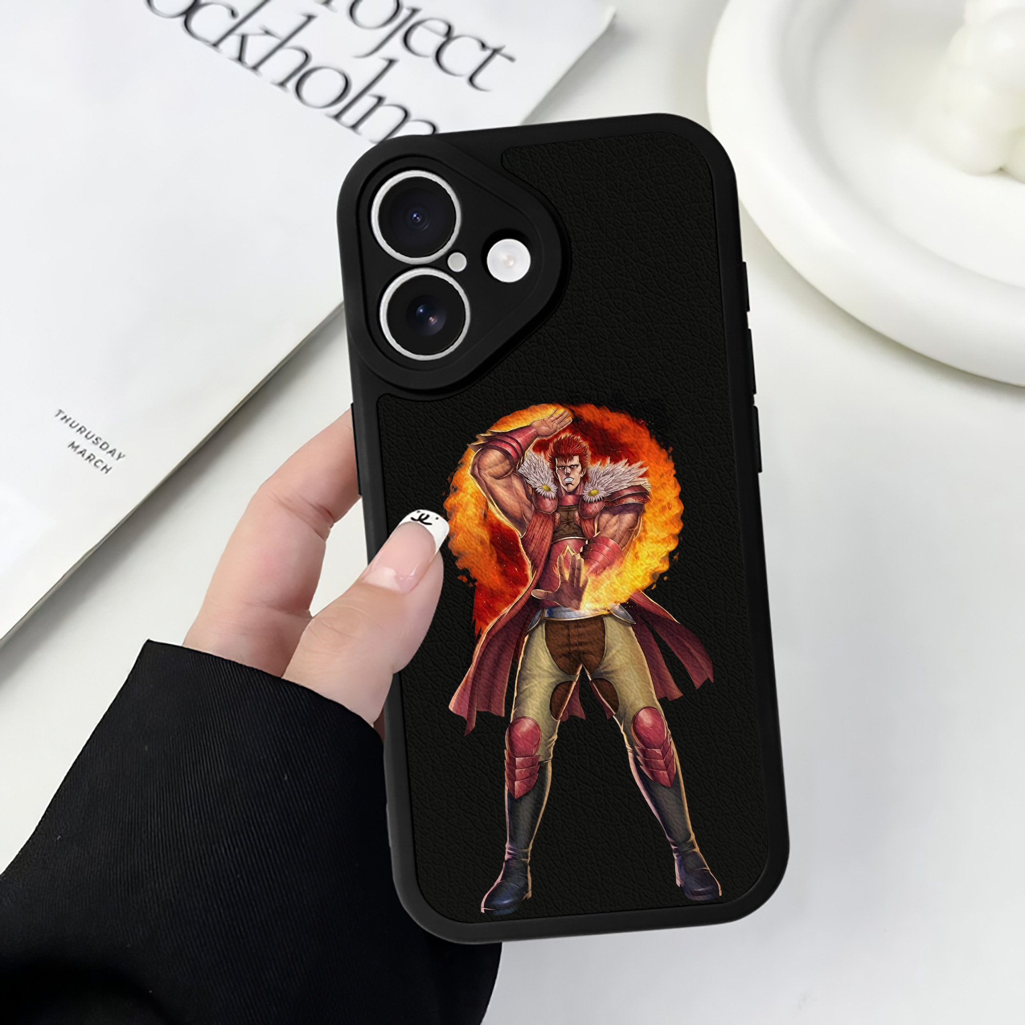 （画像用） 北斗の拳 Fist of the North Star 【iPhone 16シリーズ対応】シリコンスマホケース（レザー調） 材質：シリコン